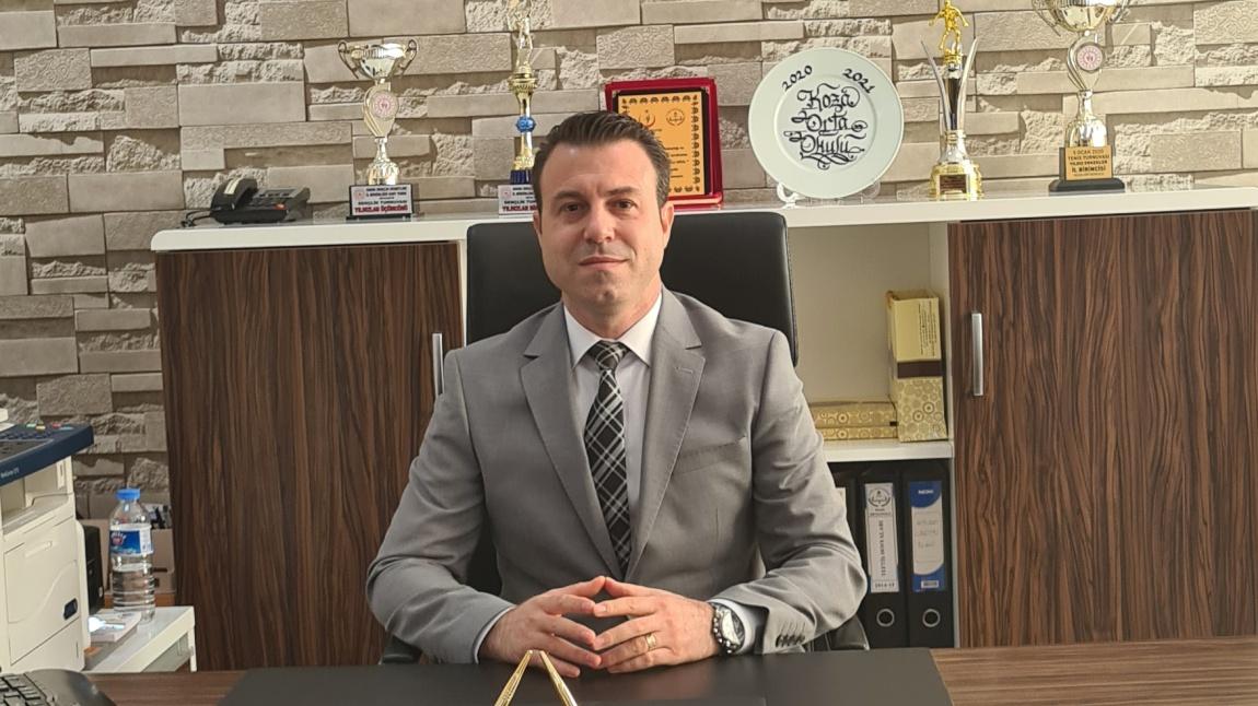 Ömer Ayhan DEMİRBAŞ - Okul Müdürü